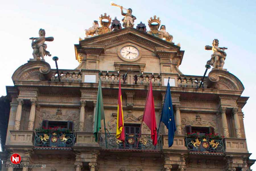 El ayuntamiento de Pamplona ve bases para una querella por lesa humanidad en los sucesos de Sanfermines 78