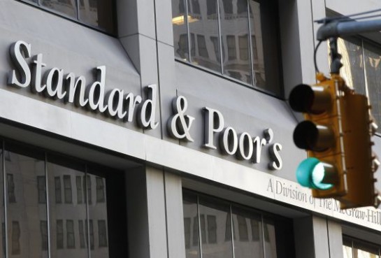 La agencia Standard & Poor's sube la calificación de la deuda española por la mejora económica