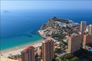 Los españoles apuestan por destinos nacionales de playa para este verano