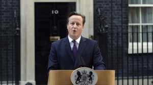 Cameron amenaza con dejar la UE si no le dejan poner coto a la inmigración
