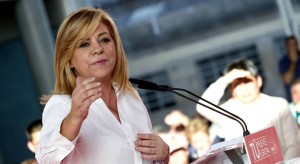 Elena Valenciano, durante un mitin del PSOE en Vigo. EFE.