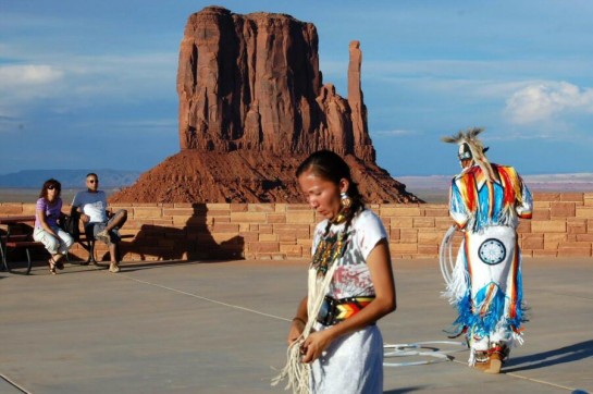 Los indios Navajo ganan la última batalla al 'hombre blanco' y recibirán 432 millones de euros del Gobierno de EE.UU.