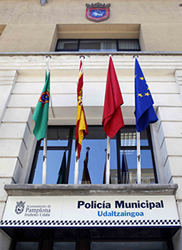 Policía Municipal interpone 19 denuncias al transporte escolar en el curso 2015–2016