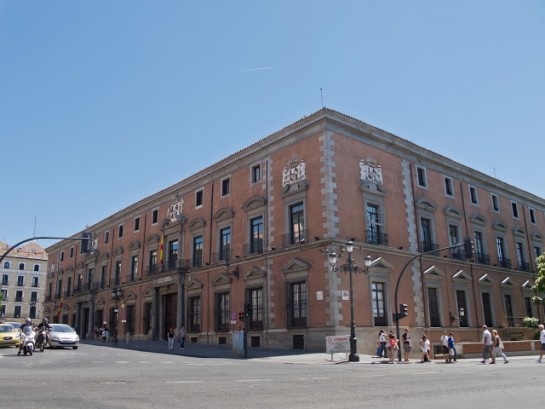 EDITORIAL: Un nefasto suma y sigue