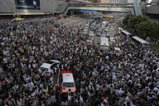 Se cumple una semana de desobediencia civil en Hong Kong