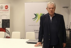 El miembro de la Academia de las Letras Brasileñas, Arnaldo Niskier