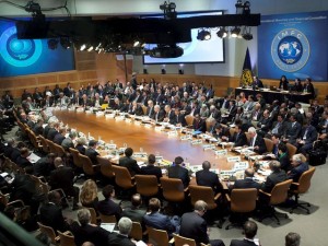 FMI advierte