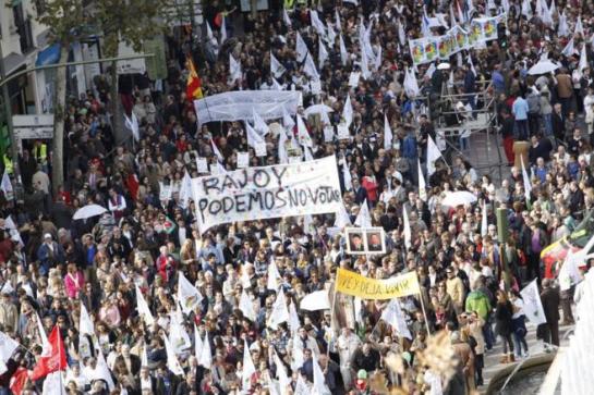 Cientos de miles de personas exigen a Rajoy que cumpla su promesa y 
