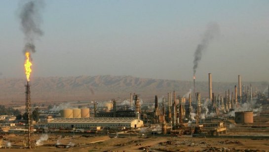 Estado Islámico se retira del perímetro de la mayor refinería de Irak