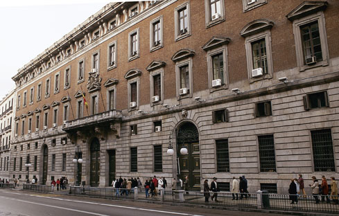 Navarra, con una media de 24 días, es la única Comunidad que paga en plazo a sus proveedores