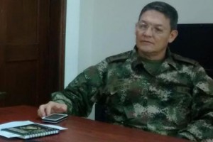 Las FARC dejan en libertad al prisionero general Alzate