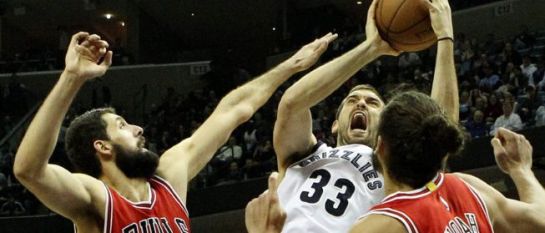Mirotic decide en el duelo de los Gasol