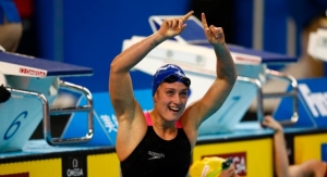 Mireia Belmonte, dos oros y dos récords del mundo en apenas media hora de diferencia | Foto: @FINA2014Doha