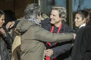 Familiares-y-amigos-despiden-a-M--225-ximo--el-dibujante--quot-fil--243-sofo-quot-