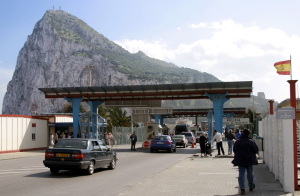 Gibraltar-Instalaciones fronterizas con España.