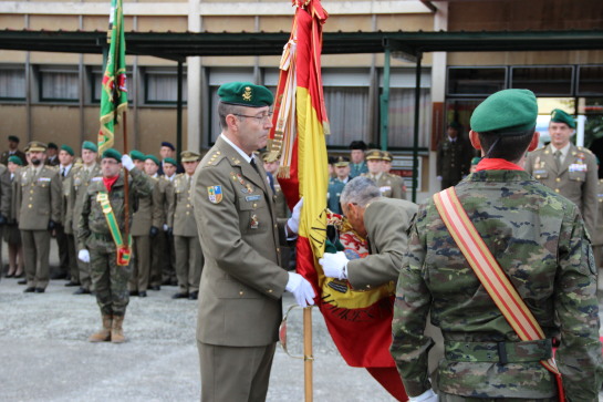 El Coronel Miguel Ballenilla y García de Gamarra releva en el mando al también coronel Ángel Atarés Ayuso.