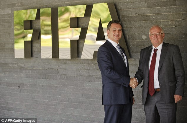 Dimite el presidente de la comisión ética de la FIFA 