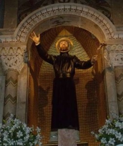 Imagen de San Francisco Javier en la basílica de Javier.