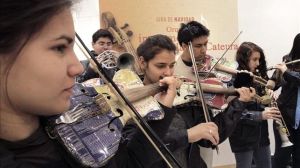 mundo-envio-basura-hicieron-musica_EDIIMA20150104_0135_4