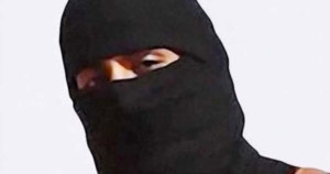Imagen del ’Yihadista John’ en uno de los vídeos de asesinatos del Estado Islámico.