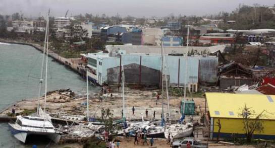 Vanuatu decreta el estado de emergencia tras el paso del ciclón Pam, que deja ocho muertos