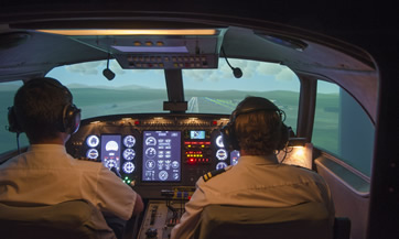Las compañías reforman sus protocolos para no dejar solos a los pilotos