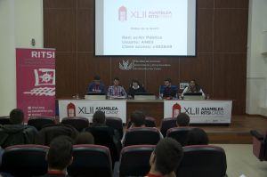 Una imagen de la asamblea celebrada en Cádiz.