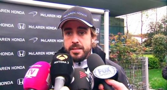 Hamilton consigue la «pole» en China y Alonso saldrá decimoctavo