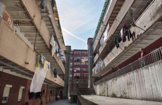 Casi la mitad de los españoles vivirá en riesgo de pobreza después de superar la crisis