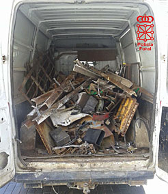 La Policía Foral detiene a dos varones por el robo de chatarra de una nave industrial de Murillo el Fruto