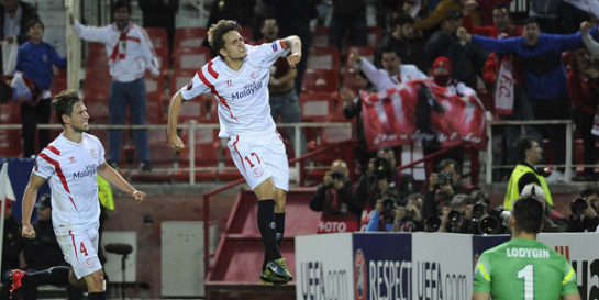 El Sevilla remonta ante el Zenit en una vibrante segunda parte en el Pizjuán (2-1)