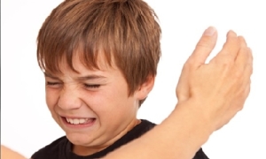 bofetada a hijo