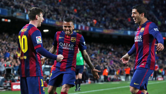 Messi rescata al Barcelona y victoria sin brillo ante el Almería