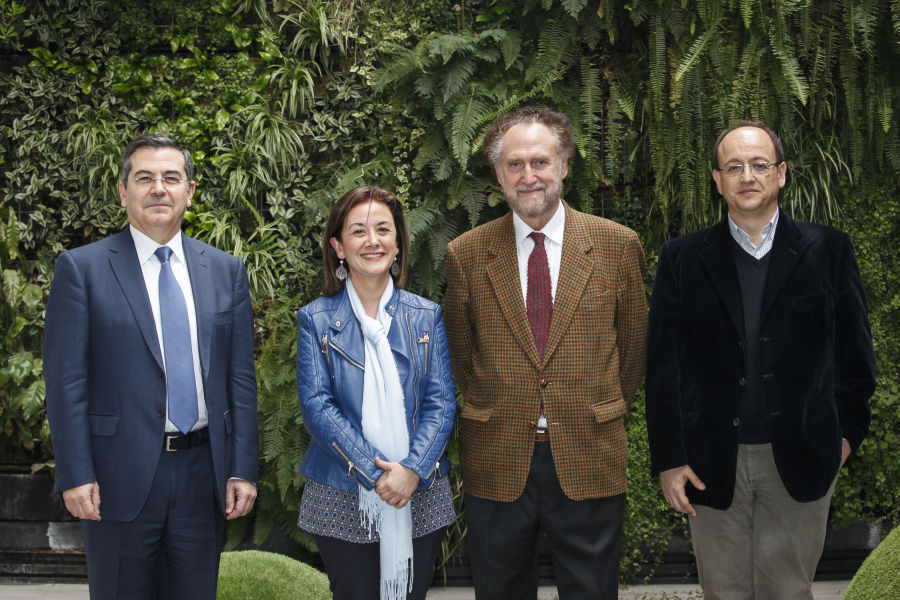 Catedrático Pérez-Díaz: “Para poder competir en un mercado internacional, las universidades deben preocuparse por la gestión de su reputación”