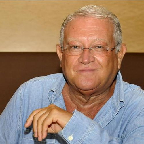 Félix de Azúa y Armas Marcelo, candidatos a la vacante de Riquer en la RAE