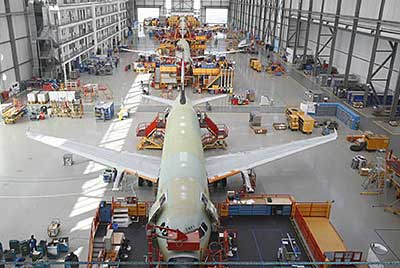 Airbus investiga un fallo humano en el accidente de Sevilla