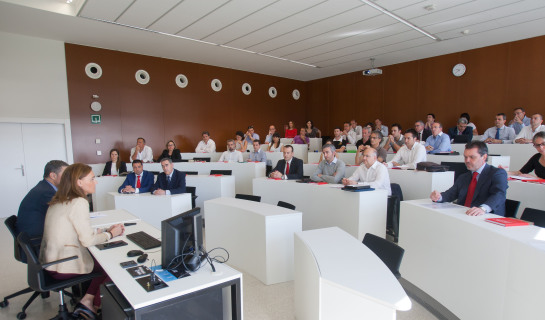 70 empresarios navarros participan en la “Jornada Advance Pymes” de la Universidad de Navarra