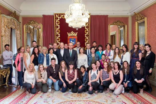El Ayuntamiento de Pamplona recibe a estudiantes alemanes de intercambio con la Escuela de Negocios Foro Europeo