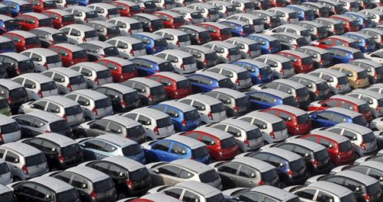 Las matriculaciones de coches suben un 3,2% en abril