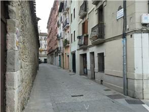 Cinco personas, intoxicadas leves en un incendio en la calle Santo Andía de Pamplona  