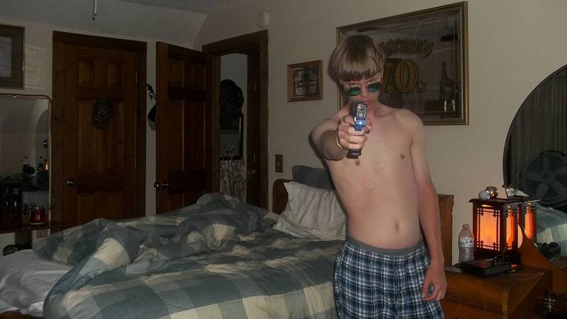 Aparecen fotos del asesino de Charleston y un manifiesto que puede ser suyo en una web