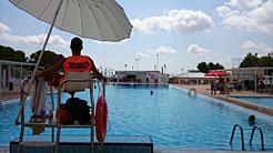 El Gobierno controlará este verano las condiciones técnicas y sanitarias de 573 piscinas de uso colectivo