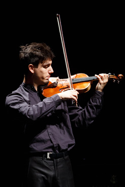 Continuan las primeras eliminatorias del Concurso Internacional de Violín Pablo Sarasate en Navarra