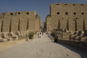 Entrada al templo de Karnak.