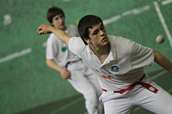 El Gobierno de Navarra entrega 1,15 millones de euros para organizar los Juegos Deportivos 2015-2016
