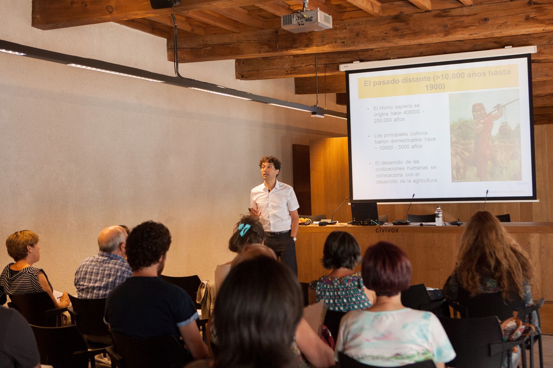 Medio centenar de personas participa en el curso sobre el uso de las plantas en alimentación, salud y educación