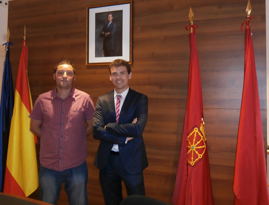 La Caixa aporta 2.000 euros al Ayuntamiento de Santacara para contratar a personas en riesgo de exclusión