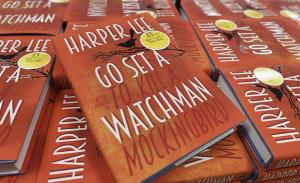 Campeona mundial de lectura rápida recomienda el nuevo libro de Harper Lee