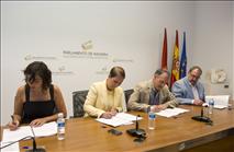 Geroa Bai, Bildu, Podemos e I-E firman el acuerdo del nuevo Gobierno de Navarra