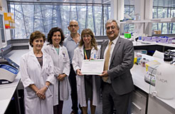 Navarrabiomed obtiene una beca de la Fundación Genzyme para investigar sobre la esclerosis múltiple